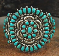 ZUNI PETTI POINT MORENCI TURQUOISE CLUSTER BRACELET