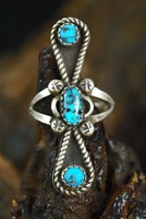 BEAUTIFUL VINTAGE PERSIAN TURQUOISE RING