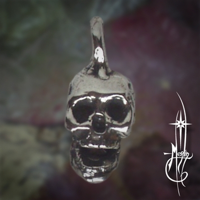 Skull of Aw Amulet