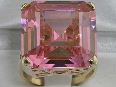 Elegant 14K Yellow Gold Square Dark Synthetic Pink Sapphire Solitaire Ring