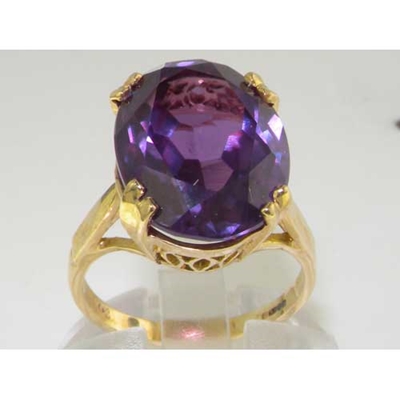 Exquisite 9K Yellow Gold Natural Amethyst Solitaire Ring