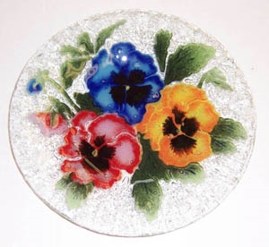 Bold Pansy 9 inch Plate