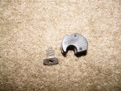 WINDSHIELD PLASTIC CLIP & SCREW S813