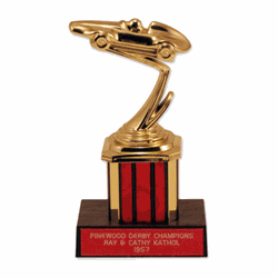 5 1/2" Tall Pinewood DerbyÂ® Trophy - Custom Engraved Base