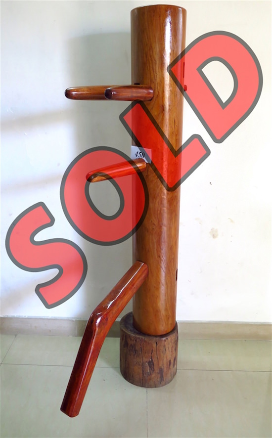 Buick Yip - Temple Pillar Wood Wing Chun Wooden Dummy -  Mook Yan Jong 450