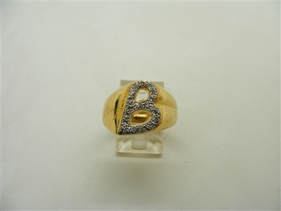 18k  yellow gold letter B diamond ring