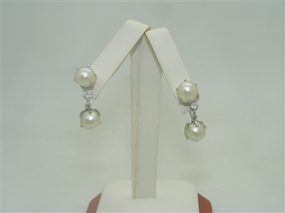 Vintage 14k white gold diamond pearl earring