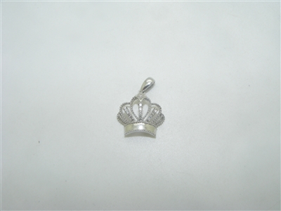 14k white gold Crown diamond pendant