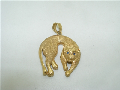 14k yellow gold female lion pendant
