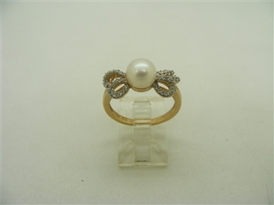14k yellow gold diamond bow white culture pearl ring