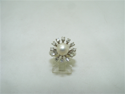 Vintage 1950's diamond cultured pearl ring