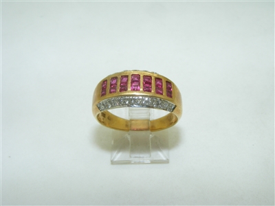 18k (750) yellow gold diamond and ruby ring