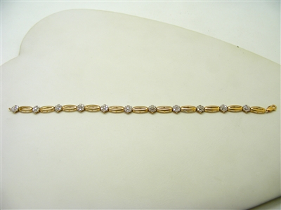 1.10 Carats Two tone Bracelet