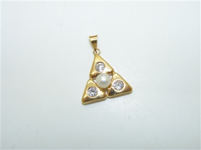 18k Yellow Gold Pearl Pendant