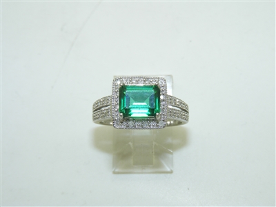 10k White Gold Green Emerald Diamond Ring