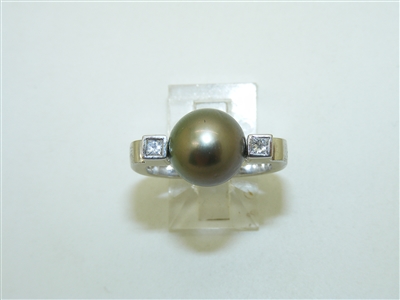 18k White Gold Black South sea Pearl Diamond Ring