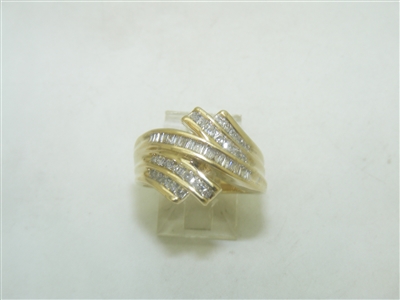 10k Yellow Gold Diamond Ring