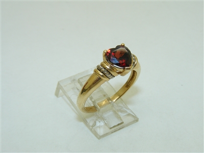 14k Yellow Gold Diamond Garnet Heart Shape Ring