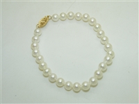 14k Yellow Gold Pearl Bracelet