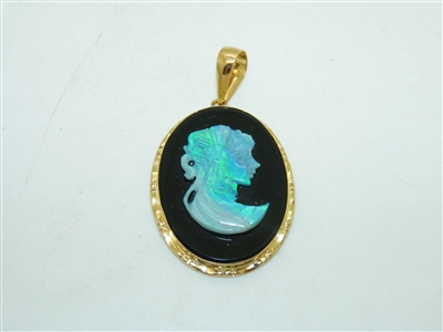 18k yellow gold Onyx/Opal Pendant