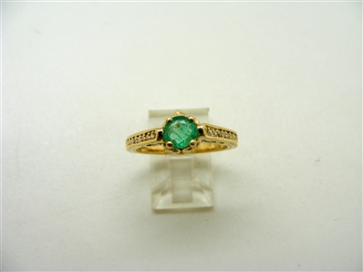 Round Colombian Emerald Ring