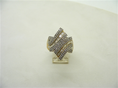 1.5 Carats Yellow Gold ring