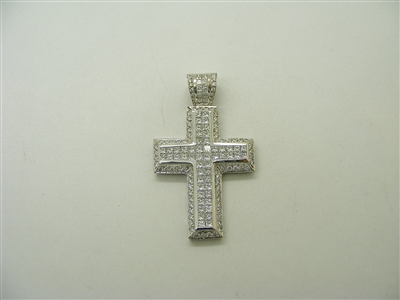 18K White Gold Diamond Cross