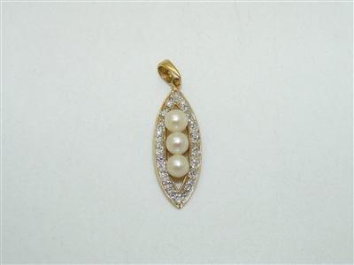 Vintage Pearl Pendant