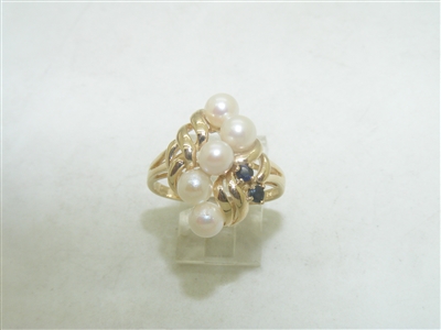 14k Yellow Gold Cultured Pearl And Sapphire Ring
