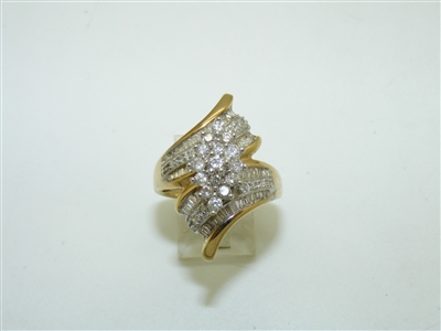 10k Yellow & White Gold Diamond Ring