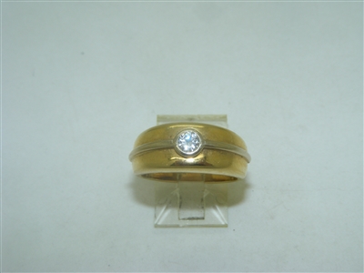 18k Yellow and white Gold Single Diamond ring