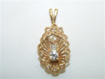 14k yellow Gold Designer Diamonds Pendant