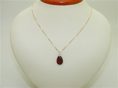 14k Yellow Gold Gorgeous Garnet Pendant