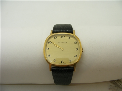 Juvenia 18k Yellow Gold Manual Watch