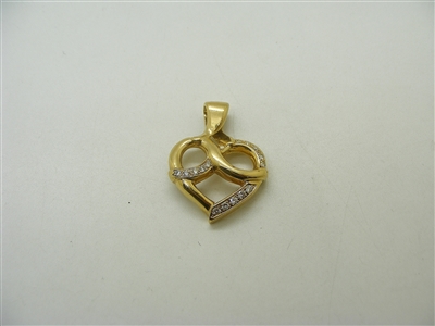 14k Yellow Gold Diamond Heart Pendant