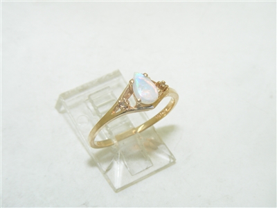 14k Yellow Gold Opal Diamond Ring