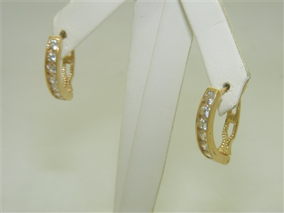 14k Yellow Gold Round CZ Stones Earrings