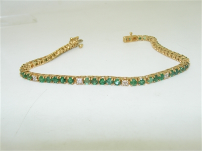Tennis Diamond & Emerald Yellow Gold Bracelet