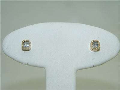 14k Yellow Gold Diamond Studs