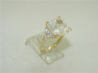 14k Yellow Gold Cubic Zircon Cushion Cut Ring