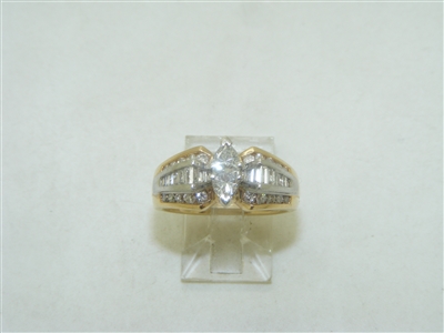 14k Yellow and White Gold Beautiful Diamond Ring