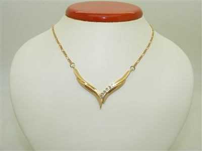 14k Yellow Gold Diamond Necklace