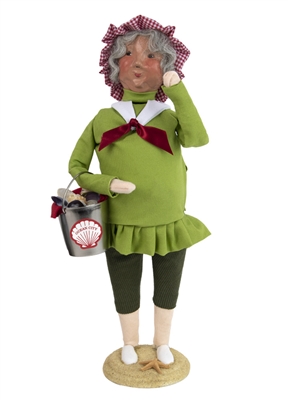 Byers' Choice Caroler - Beach Mrs Claus 2023