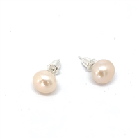 photo of Wendy Mignot Chloe Freshwater Pearl Stud Earrings, Blush