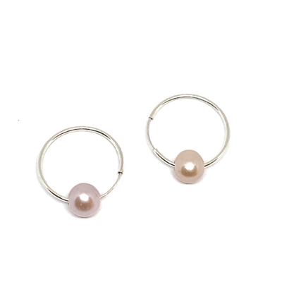 photo of Wendy Mignot Marseille Rose Pearl Endless Hoop Silver Earrings, Blush