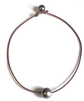 Large Single Tahitian Pearl and Leather Deanna Necklace 17mm