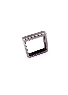 Traveler Runway Square Ring Janesko