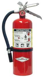 5 LB Extinguisher With Wall Bracket
