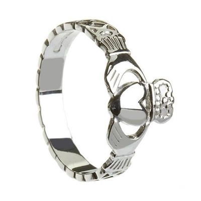 claddagh ring