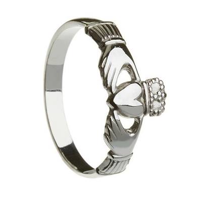 claddagh ring